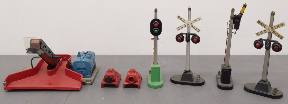 Lionel O Gauge Vintage Accessories #154,153,153,154,260,260,397 [7] VG