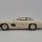 Minichamps 0309002 1:18 Scale Cream Mercedes-Benz 300 SL Gullwing 1954 Diecast EX
