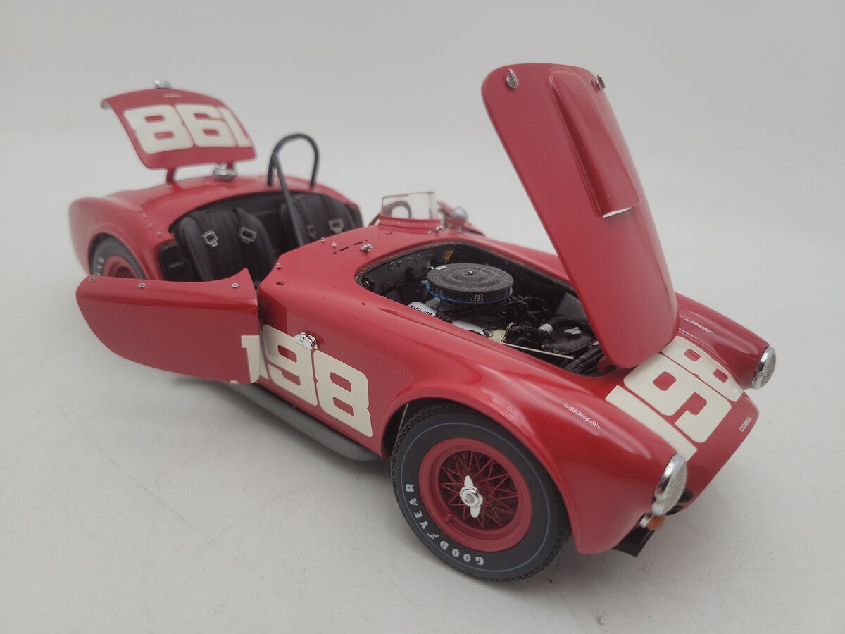 Exoto 2001 1:18 Scale 1963 Red Shelby Cobra 260 Coupe #198 A Limited Edition EX