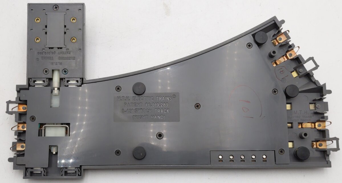 MTH 40-1043 O42 RealTrax Nickel Silver Right Hand Remote Switch Turnout EX/Box