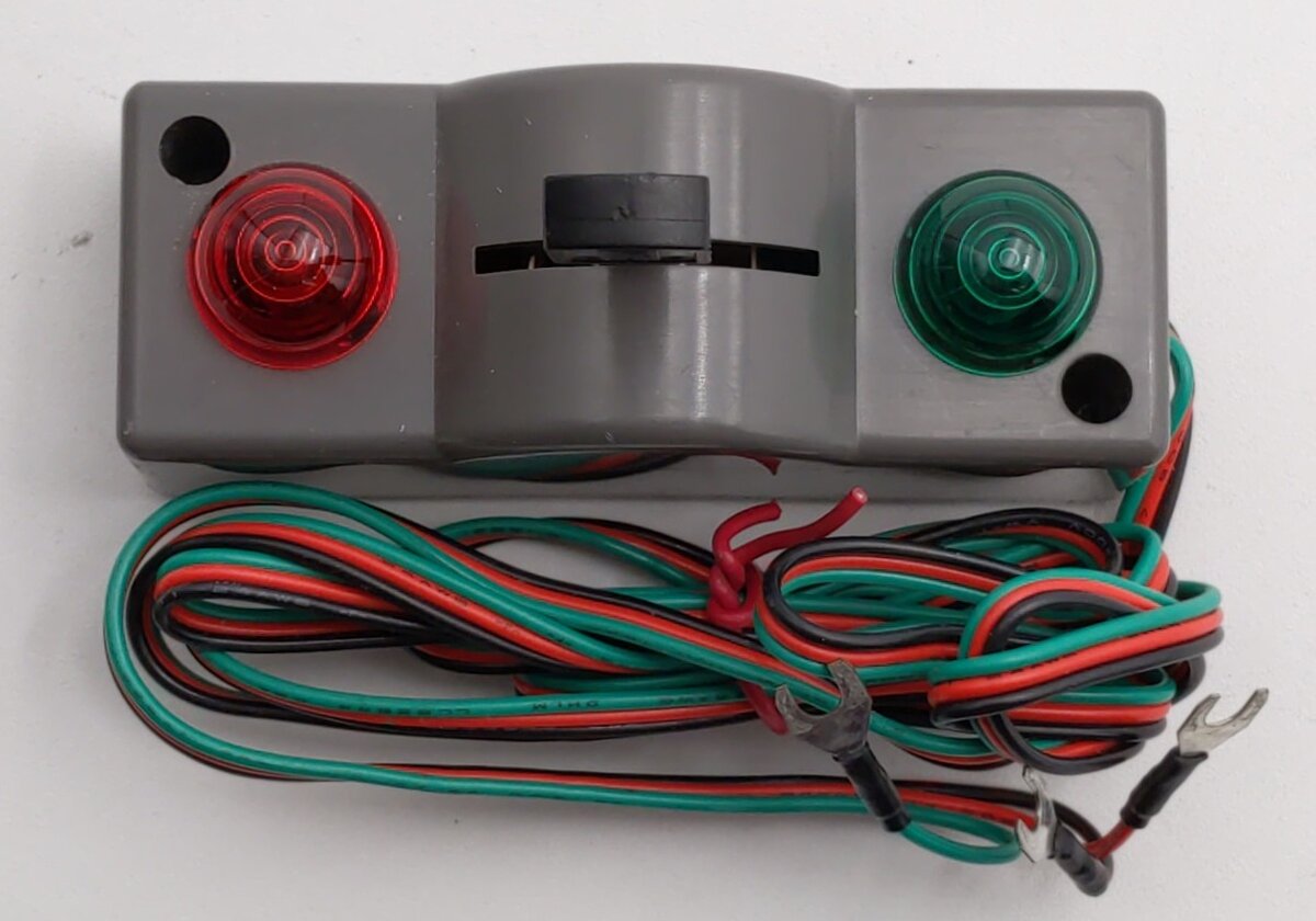 MTH 40-1043 O42 RealTrax Nickel Silver Right Hand Remote Switch Turnout EX/Box