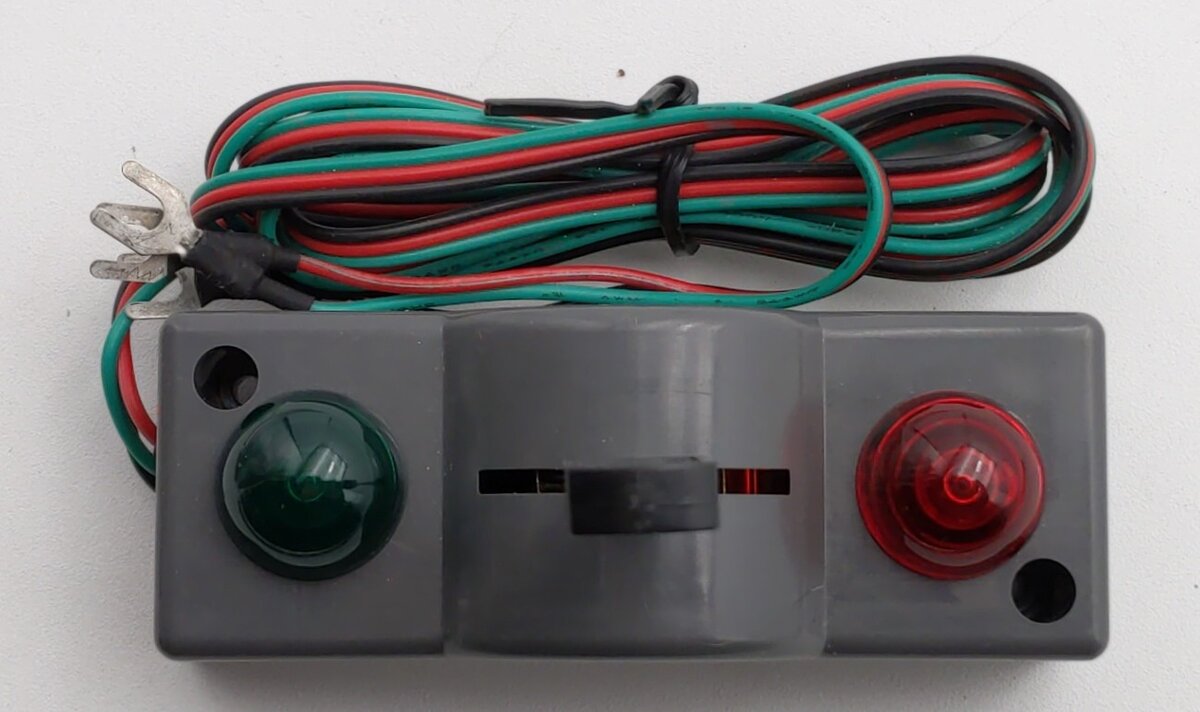MTH 40-1043 O42 RealTrax Nickel Silver Right Hand Remote Switch Turnout EX/Box
