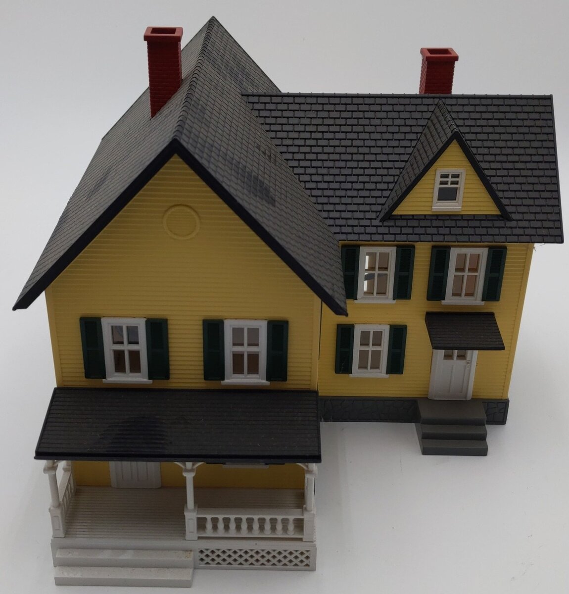 MTH 30-9007 O Scale Yellow Farm House EX