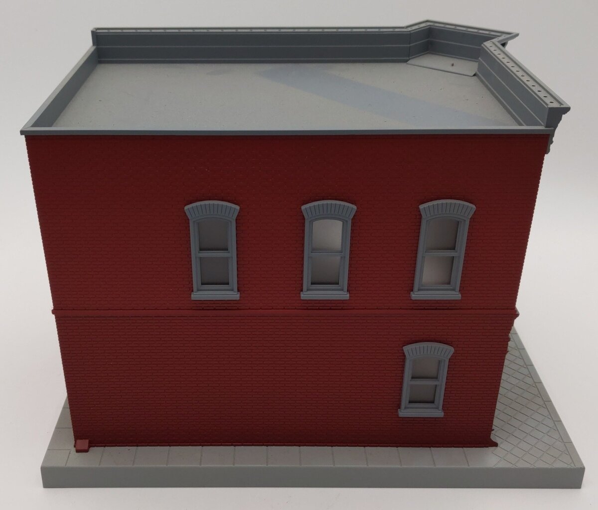 MTH 30-9012 O Gauge Corner Drug Store Red W/ Gray Trim EX