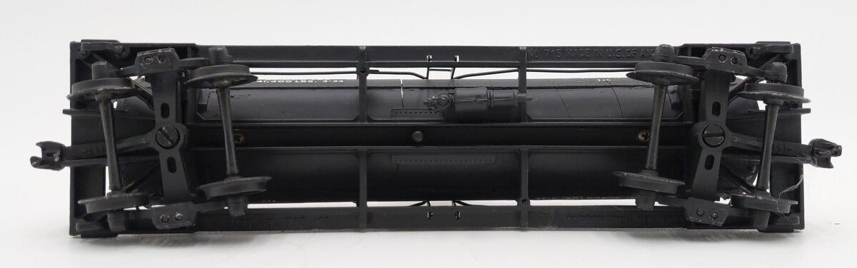 Lionel 715 Vintage O Scale Shell Tank Car