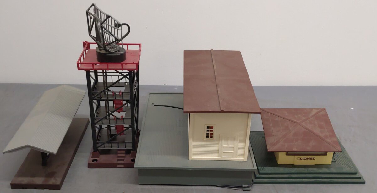 Lionel & MTH Assorted Accessories; 6-12798, 30-9006, 6-12735, 197 [4] VG