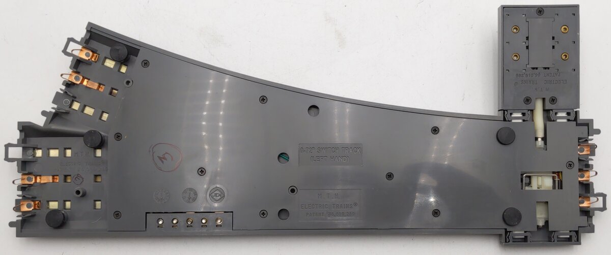 MTH 40-1021 O72 RealTrax Nickel Silver Left Hand Remote Switch Turnout EX/Box