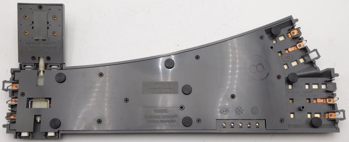 MTH 40-1020 O72 RealTrax Nickel Silver Right Hand Remote Switch Turnout  EX/Box