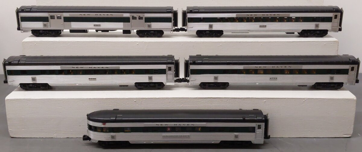 MTH 20-65197 New Haven Premier 70' Streamlined Passenger Car Set (Set of 5) EX/Box