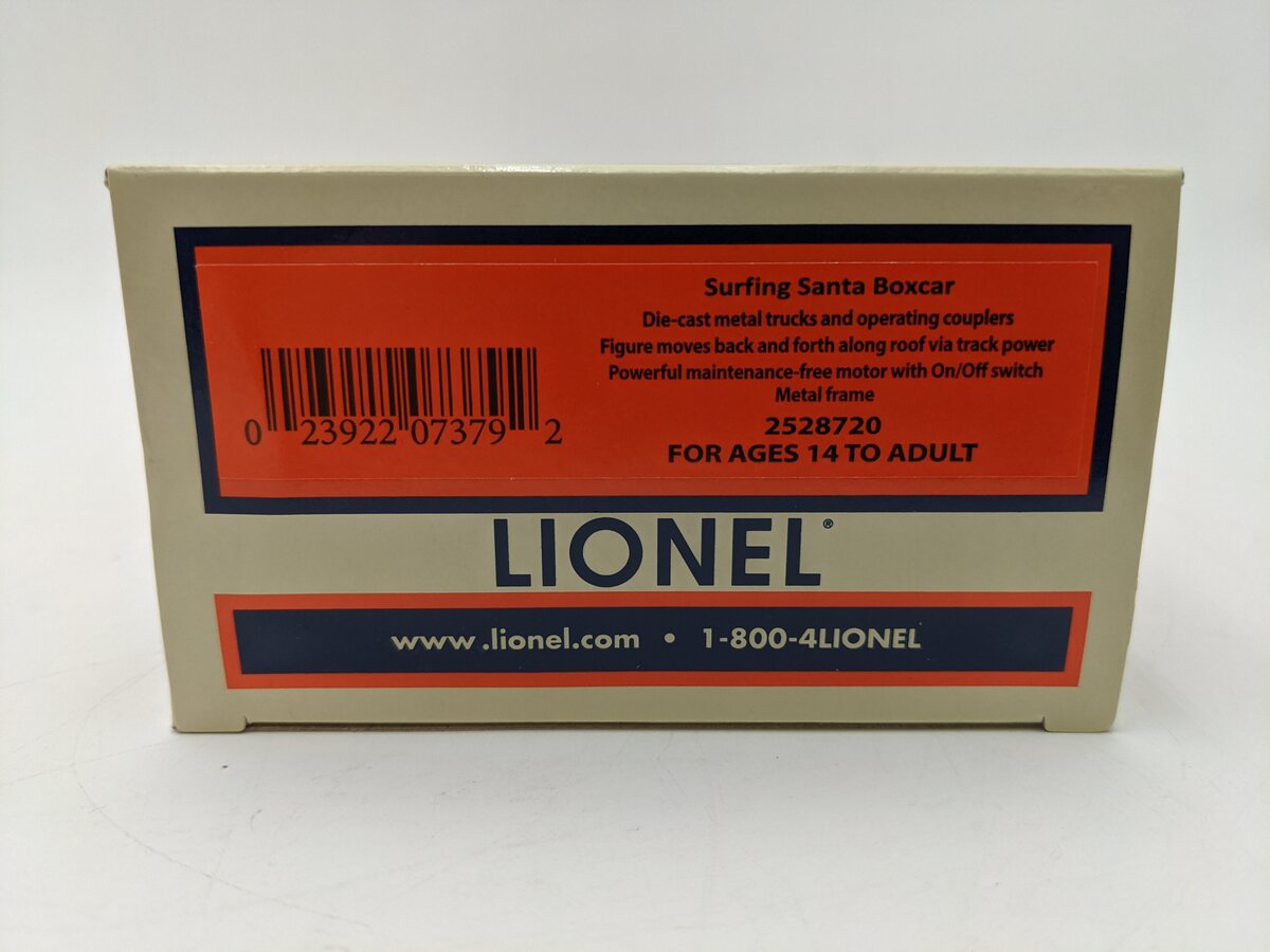 Lionel 2528720 O Gauge Surfing Santa Boxcar NIB