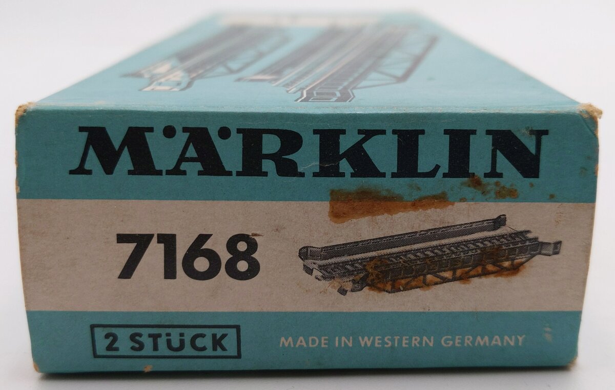 Marklin 7168 HO Scale Metal Straight Approach Sections (2) VG/Box