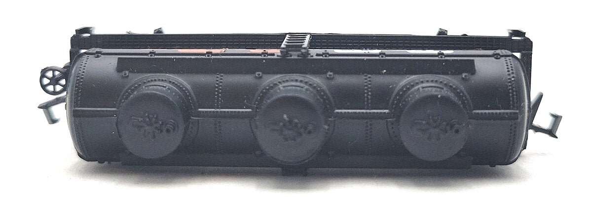 Model Power 3417 N Scale Tank Train 40' Triple Dome Tank Car #10450 LN/Box