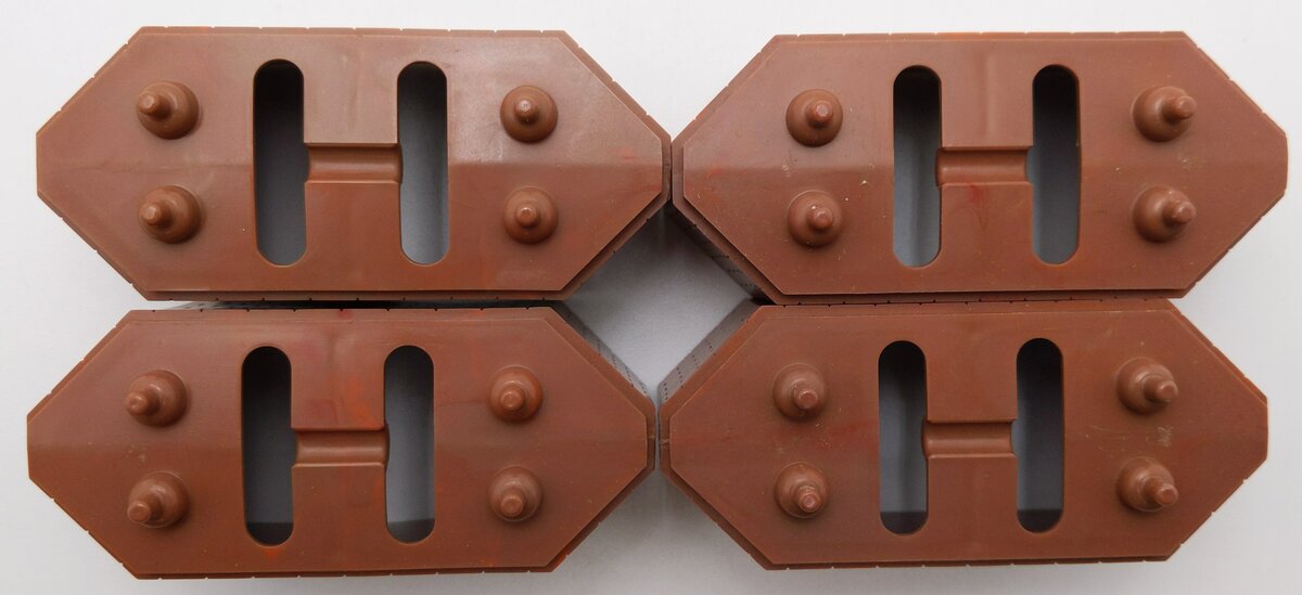 Marklin 7064 HO Scale Piers (4) EX/Box