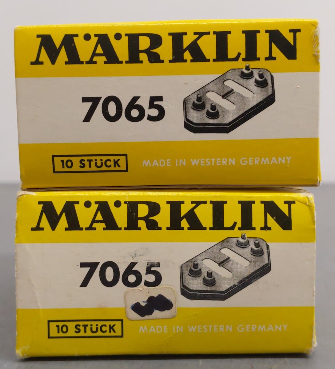 Marklin 7065 HO Scale Bridge Piers (2 Sets) EX/Box