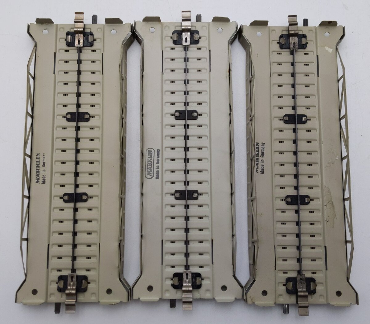 Marklin 7168 HO Scale Metal Straight Approach Sections (3) VG