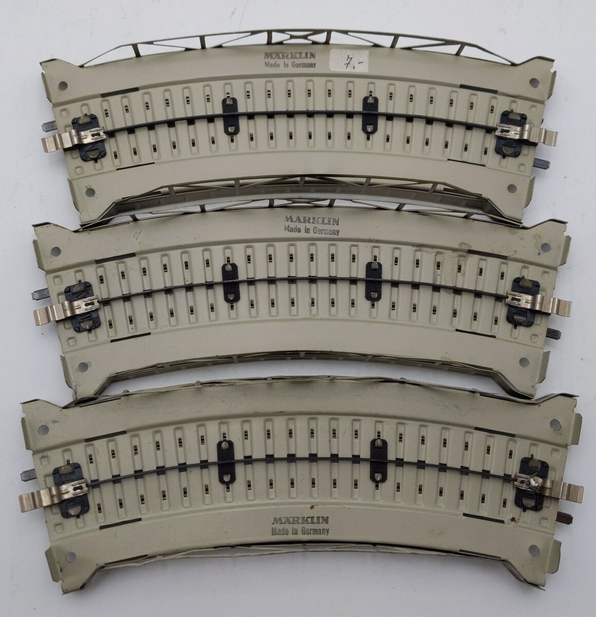 Marklin 7167 HO Scale Curved Approach Sections (3) VG
