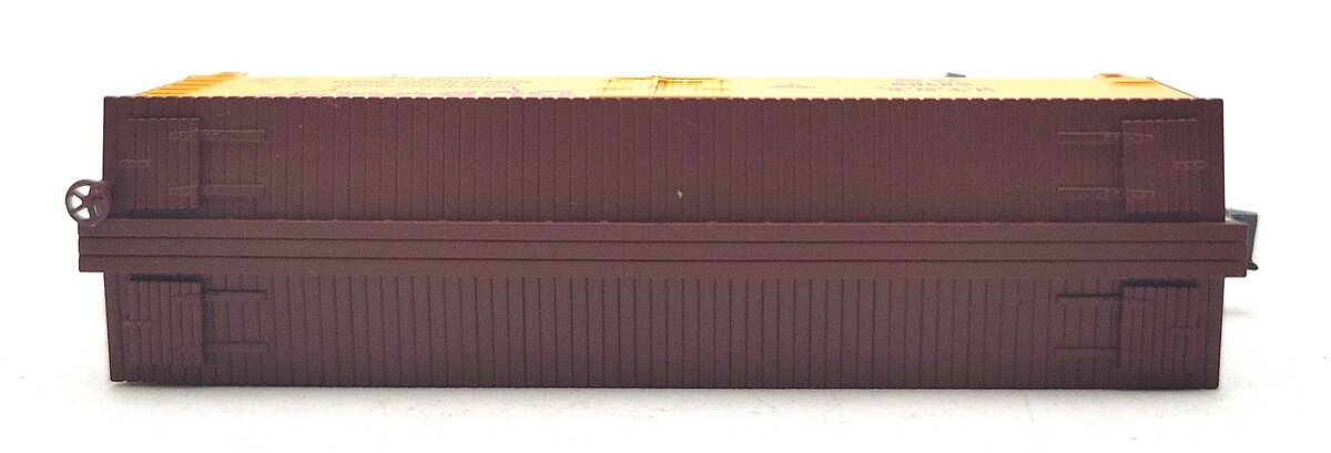 Roundhouse 86803 N Scale Dubuque Packing Co. Meat Reefer #63199 LN/Box
