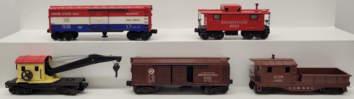 Lionel O Gauge Vintage Freight Cars #3428,2560,61100,477618,6119 [5] VG