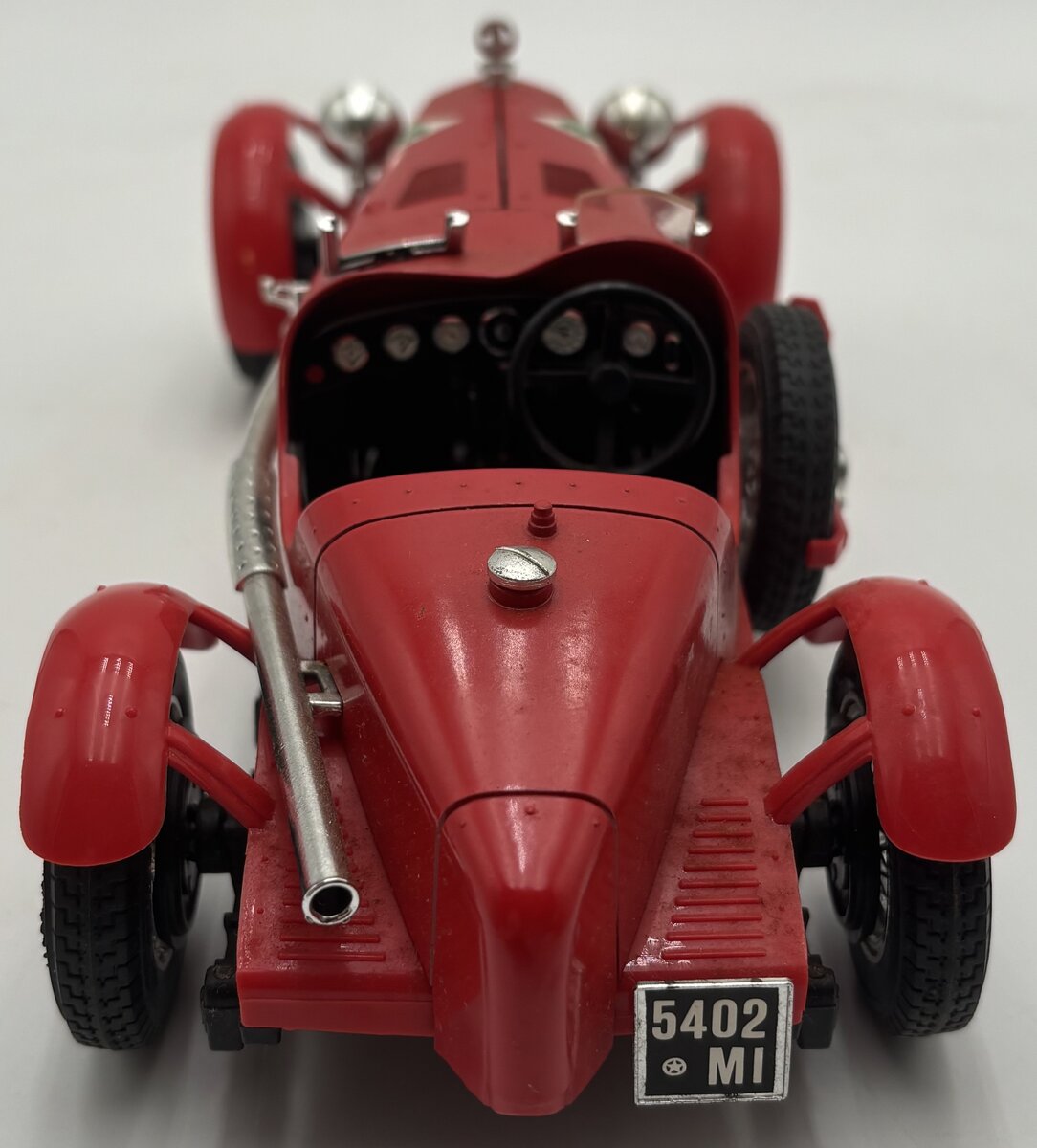 Burago 1:18 Red Alfa Romeo 2300 Monza EX