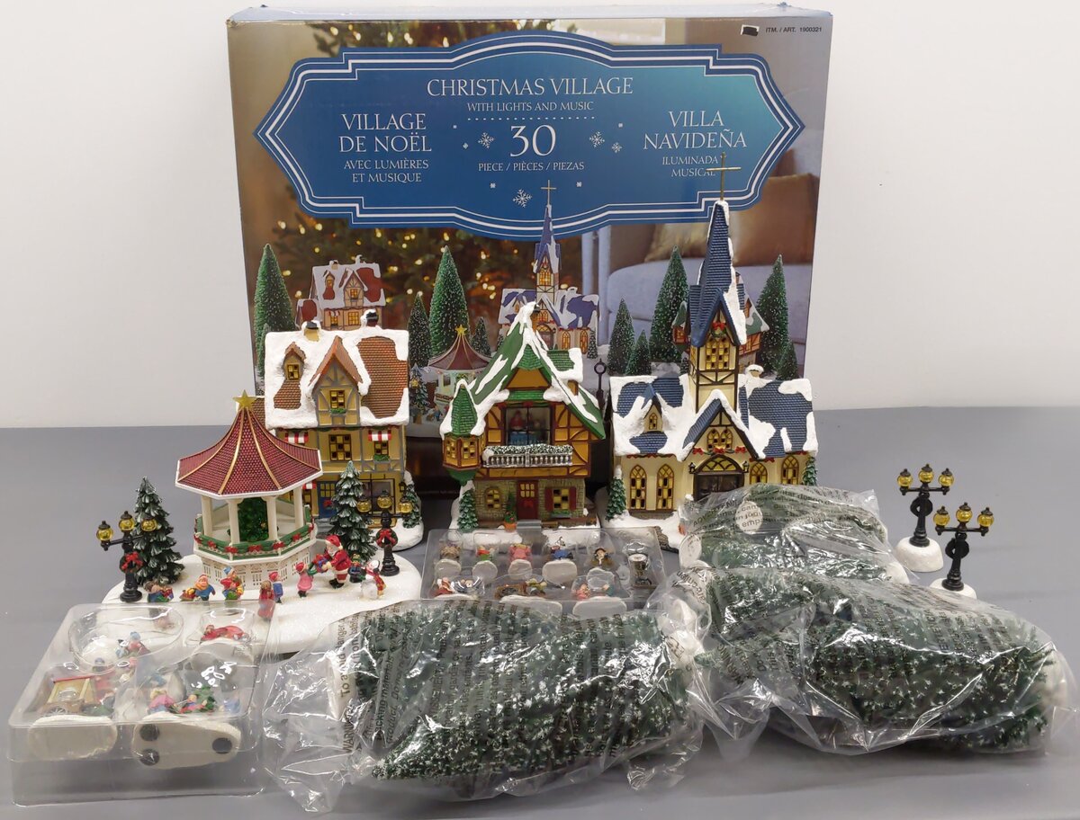 Costco 1900321 30 Piece Christmas Village w/Lighting & Music LN/Box