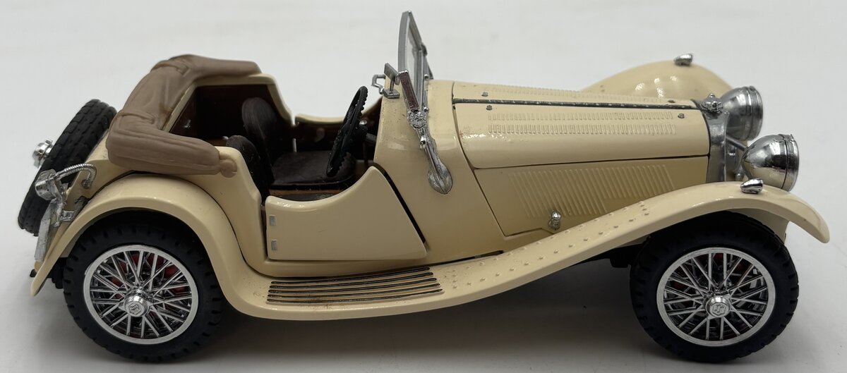 Franklin Mint 1:24 1938 Jaguar SS-100 Cream Colored Convertible Roadster EX