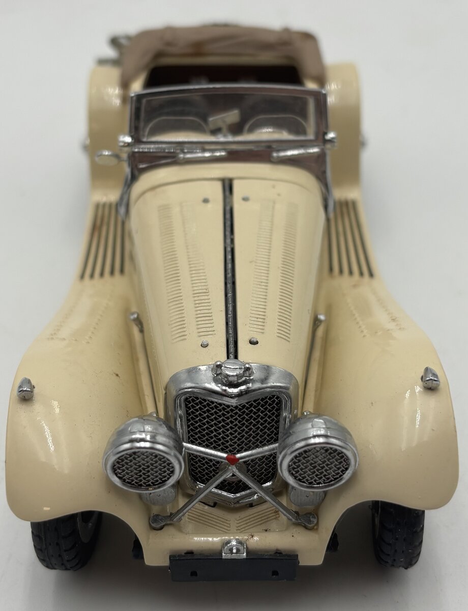 Franklin Mint 1:24 1938 Jaguar SS-100 Cream Colored Convertible Roadster EX