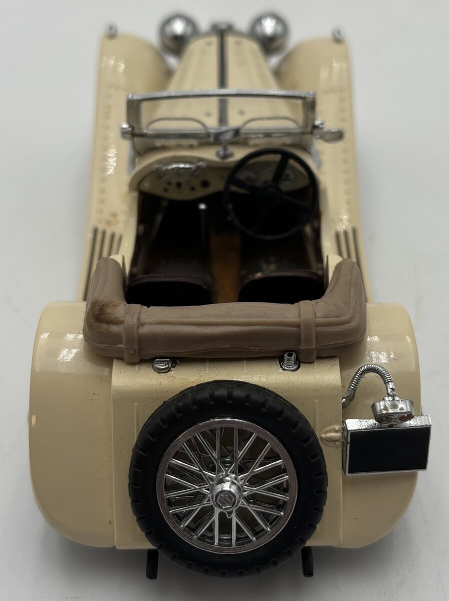 Franklin Mint 1:24 1938 Jaguar SS-100 Cream Colored Convertible Roadster EX