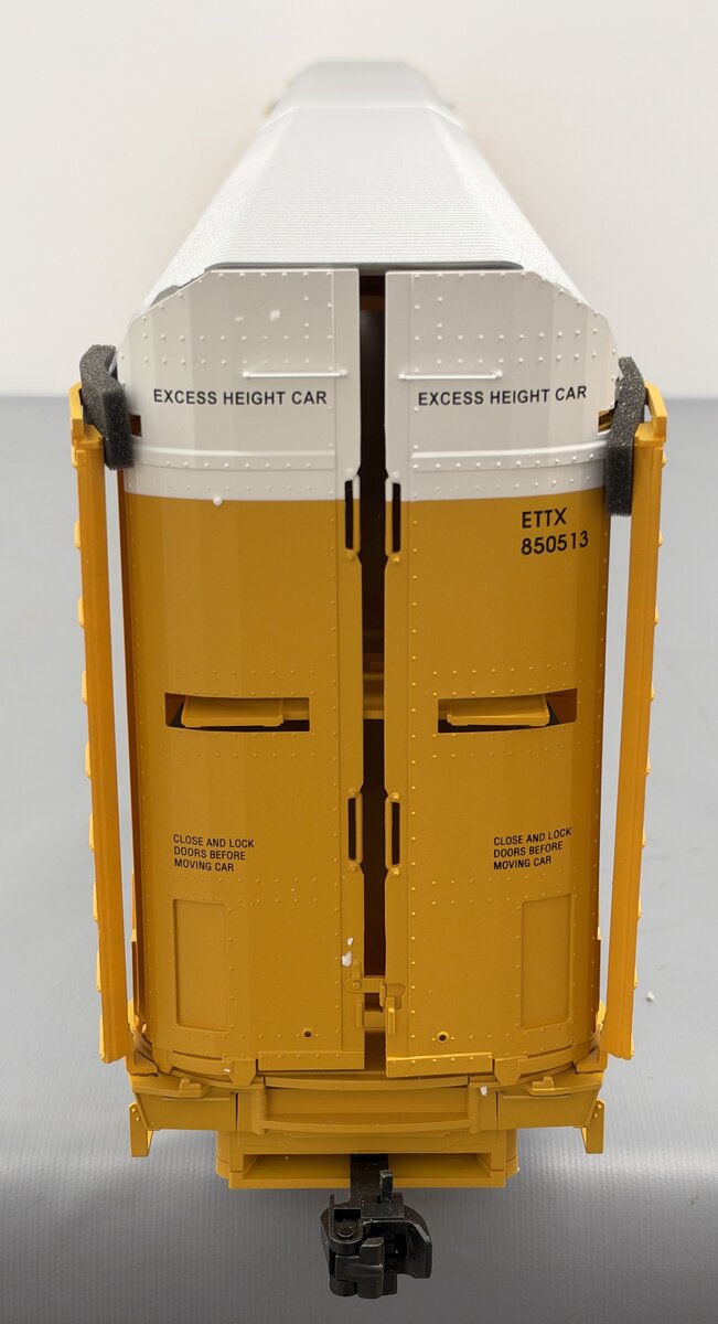 USA Trains R17193 G Chesapeake and Ohio Bi Level Auto Carriers  EX/Box