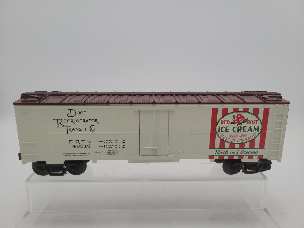 MTH 30-7821 O Gauge Red Rose Ice Cream Modern Reefer #46213 EX