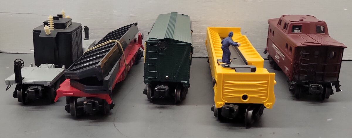 Lionel O Gauge Vintage Freight Cars #356250,15075,536417,6461,6802 [5] VG