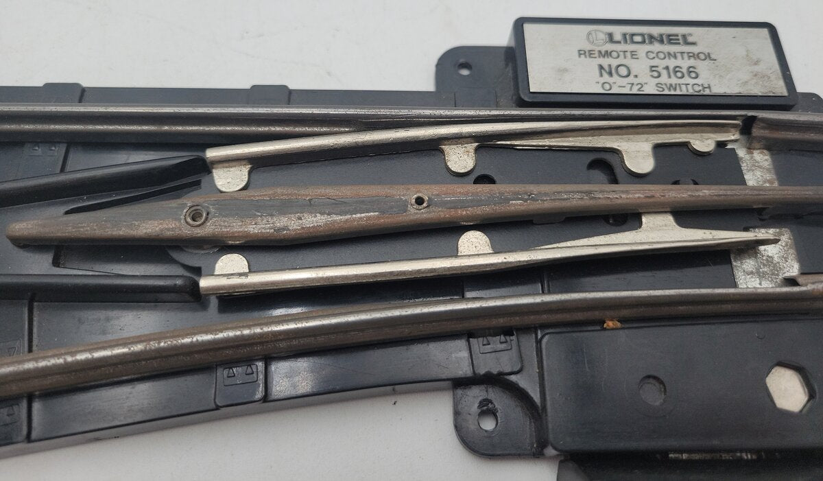Lionel 6-5166 O Gauge Left Hand O72 Remote Switch/Turnout EX/Box