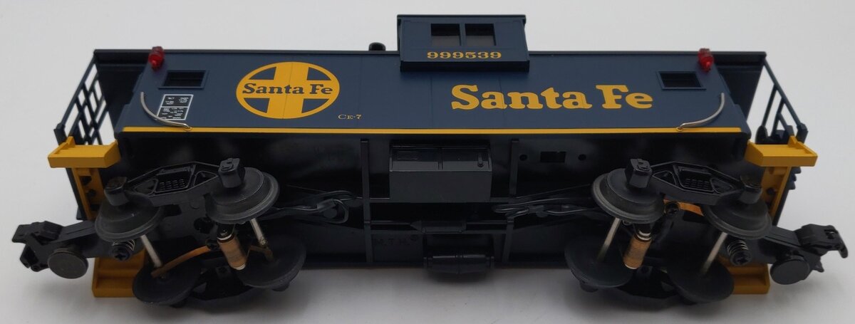 MTH 20-91010 O Gauge Santa Fe Extended Vision Caboose #999539 EX
