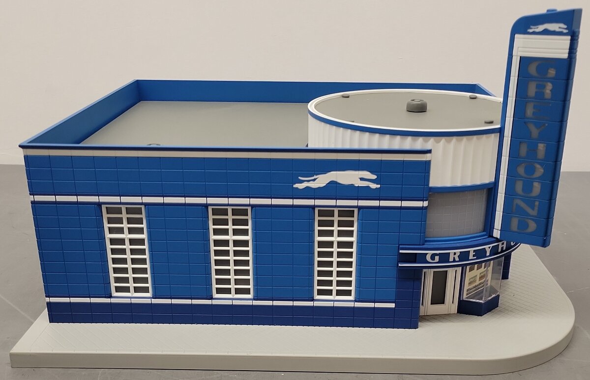 MTH 30-9040 O Gauge Greyhound Bus Station EX