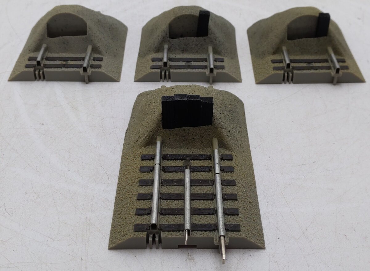 Lionel O Gauge Assorted Bumper Fastrack Sections [4] VG
