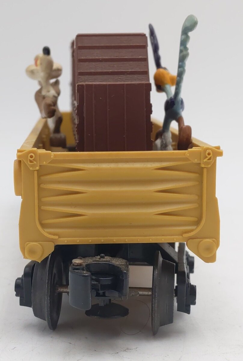 Lionel 6-16737 O WB Wile E. Coyote & Road Runner Acme Animated Gondola EX/Box