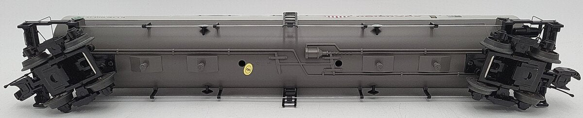 MTH 20-96205 O Gauge Union Pacific 20K Gallon 4-Compartment Tank Car #100098 EX