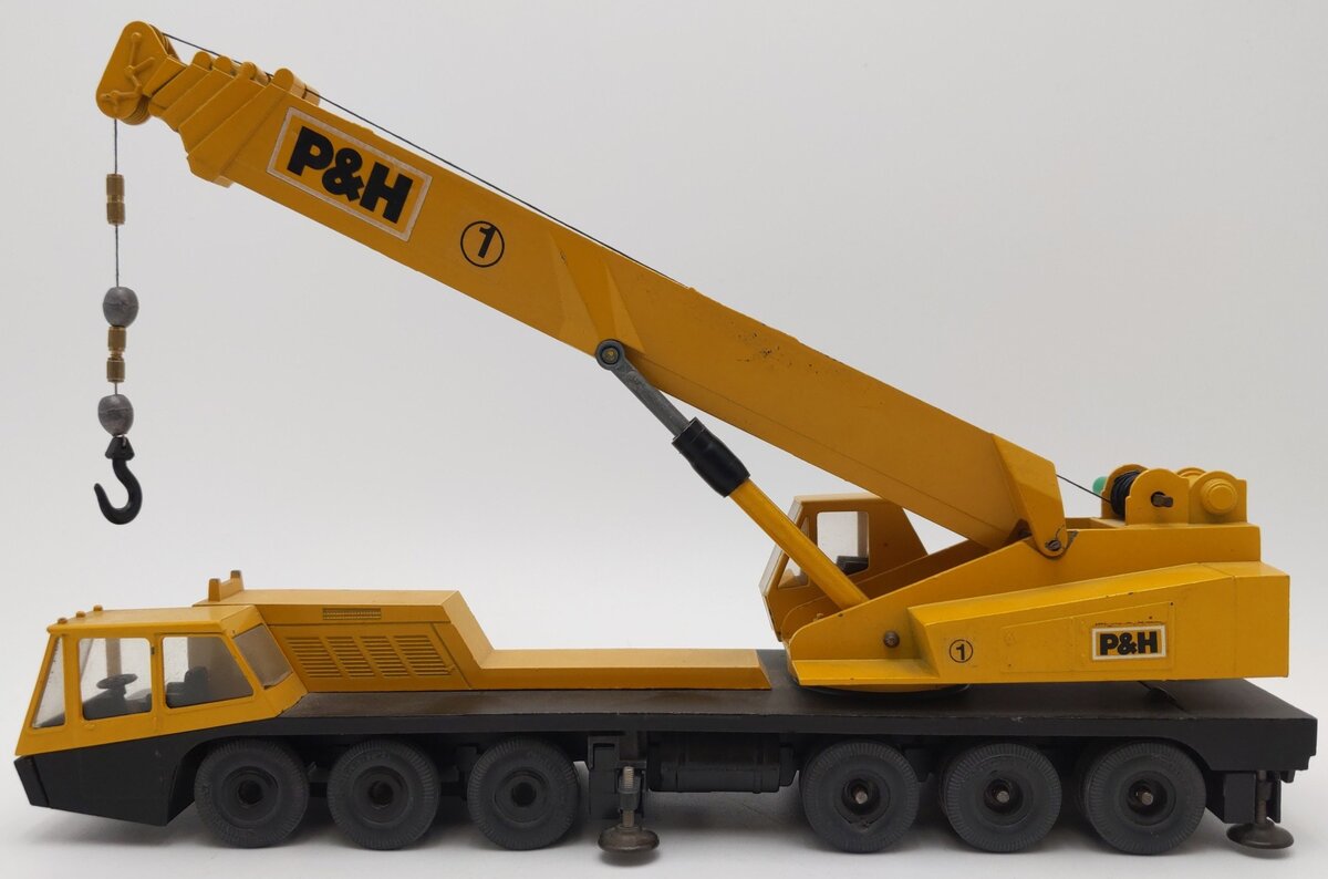 Gescha 2071 1:50 Scale P&H T-1300 Hydraulic Truck Crane EX