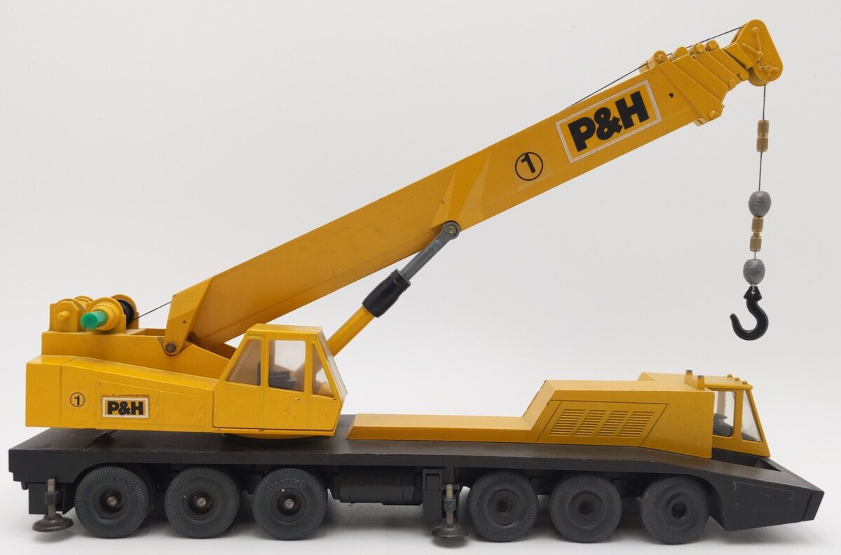 Gescha 2071 1:50 Scale P&H T-1300 Hydraulic Truck Crane EX