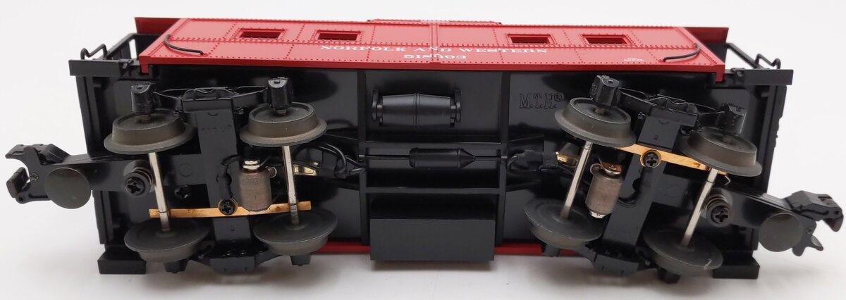 MTH 20-91128 O Gauge Norfolk & Western Center Cupola Steel Caboose #518393 EX