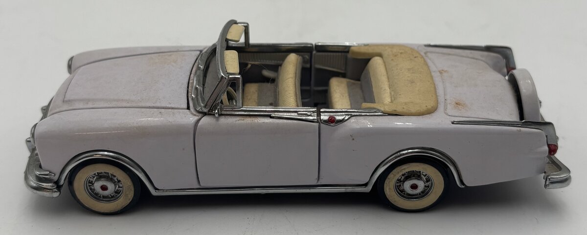 Franklin Mint 1:43 Purple 1955 Ford Thunderbird Convertible VG