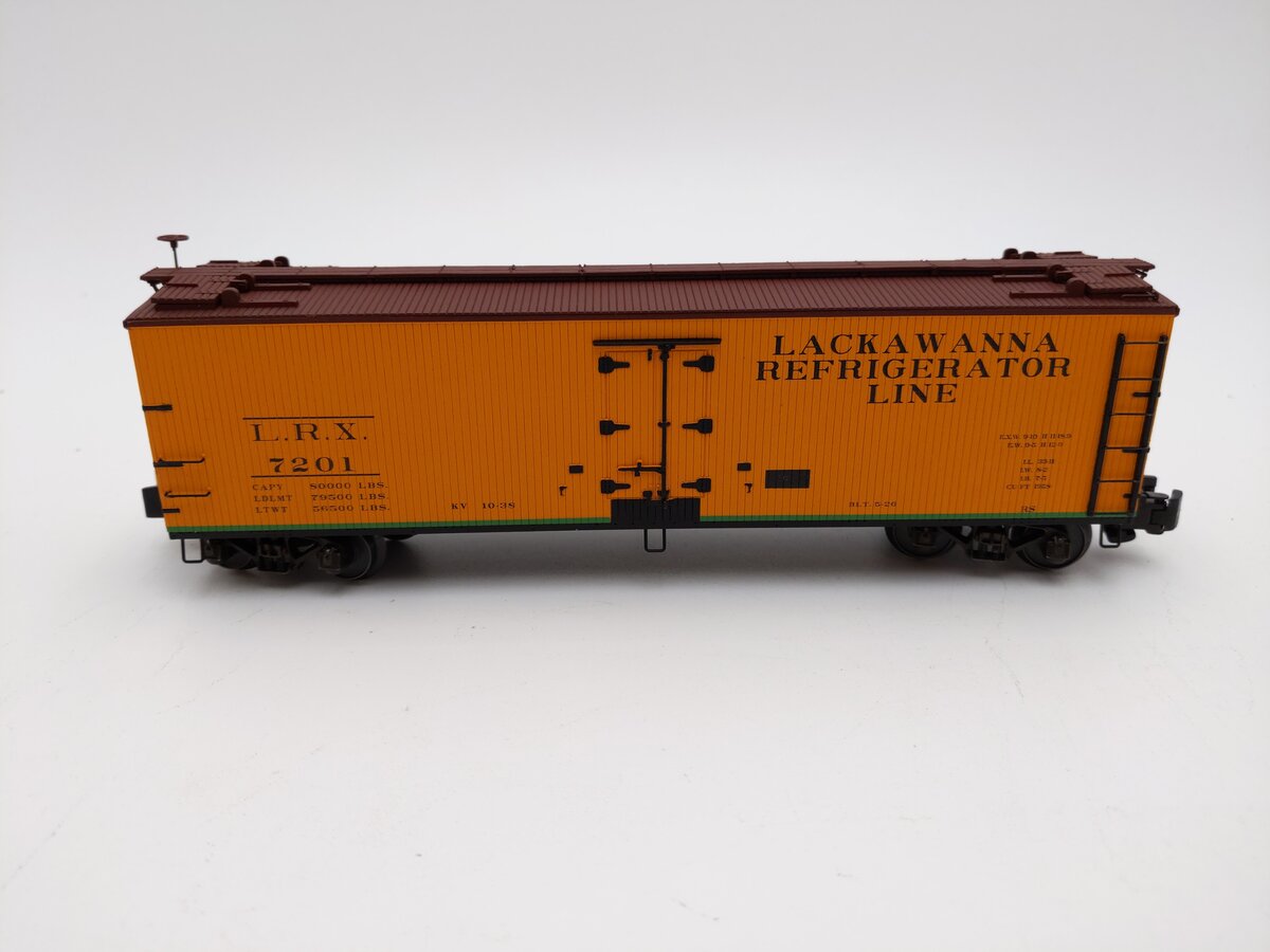 S-Helper 00569 S Scale Lackawanna LRX Reefer Car #7201 LN/Box