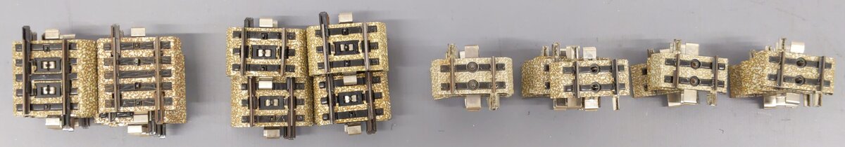 Marklin HO M Track Assorted Track Sections [35] VG/Box