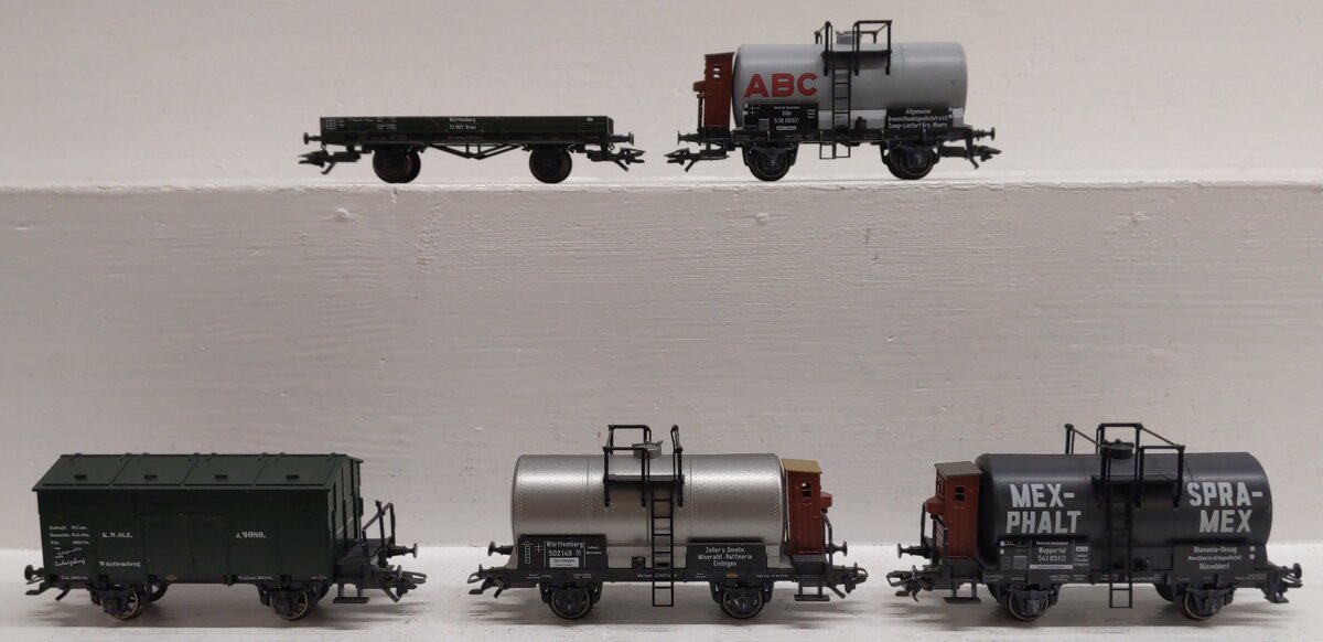 Marklin HO Scale Assorted Freight Cars [5] EX