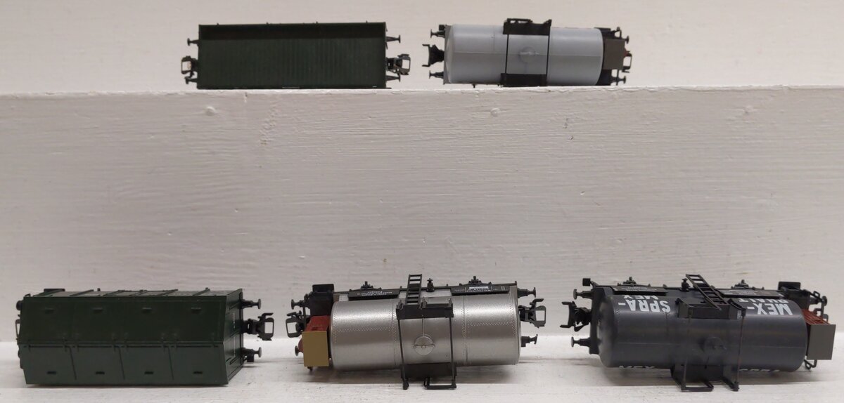 Marklin HO Scale Assorted Freight Cars [5] EX