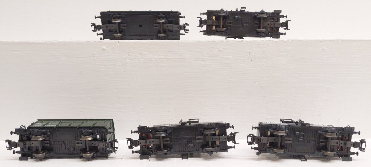 Marklin HO Scale Assorted Freight Cars [5] EX