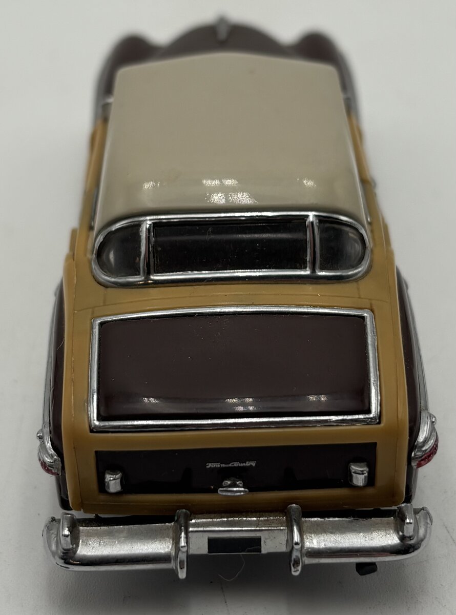 Franklin Mint 1:24 1948 Chrysler Town & Country 