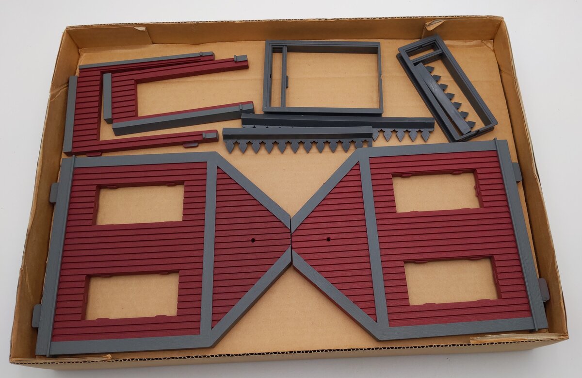 Aristo-Craft 7100 G Scale Victorian Train Station Kit LN/Box