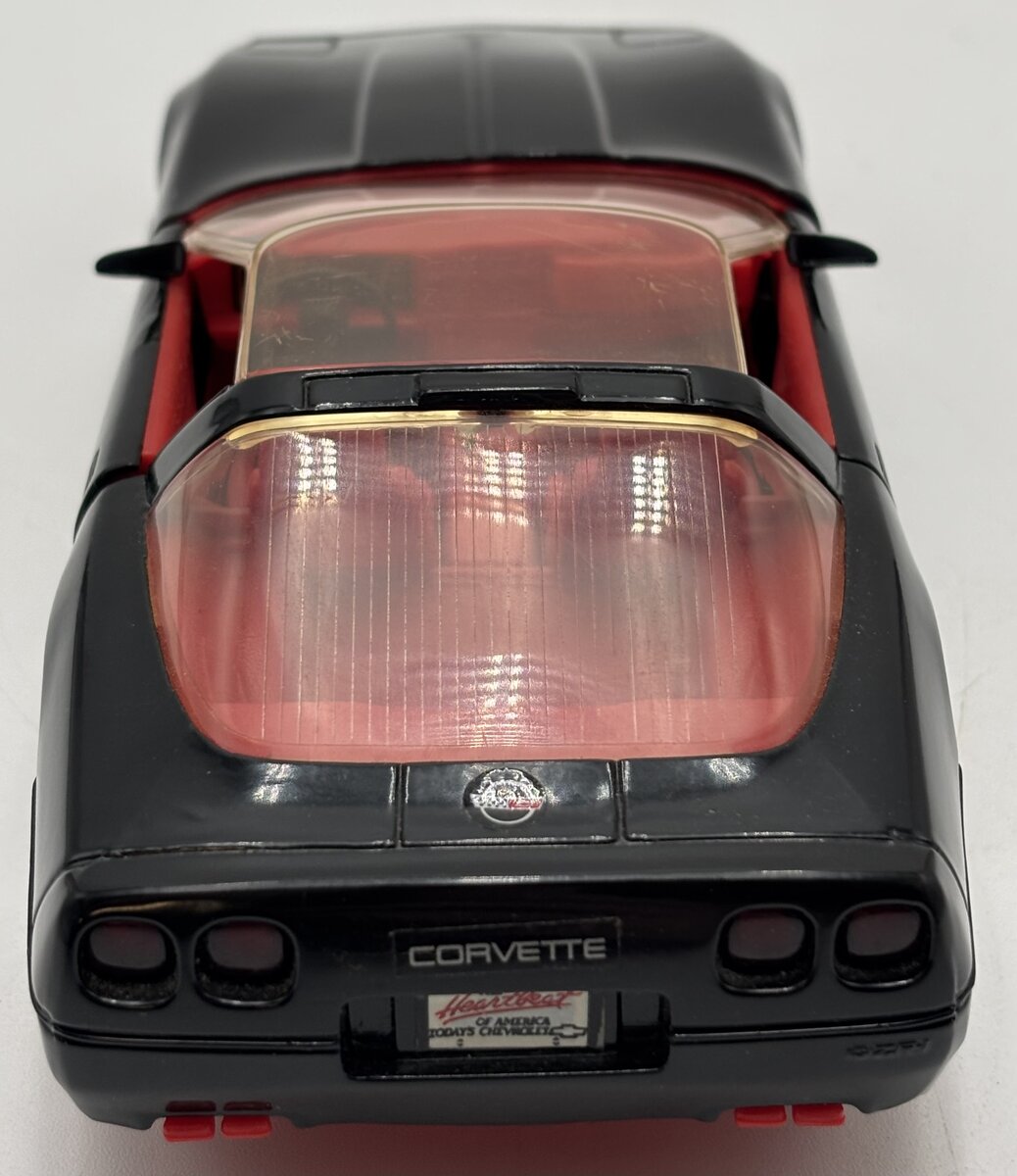 Revell 1:24 Black Corvette ZR-1 Coupe EX