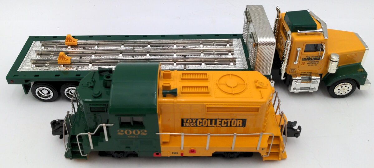 Taylor Made Trucks 2002 O Flatbed Truck W/Diesel Locomotive Limited Edition 2002 EX/Box