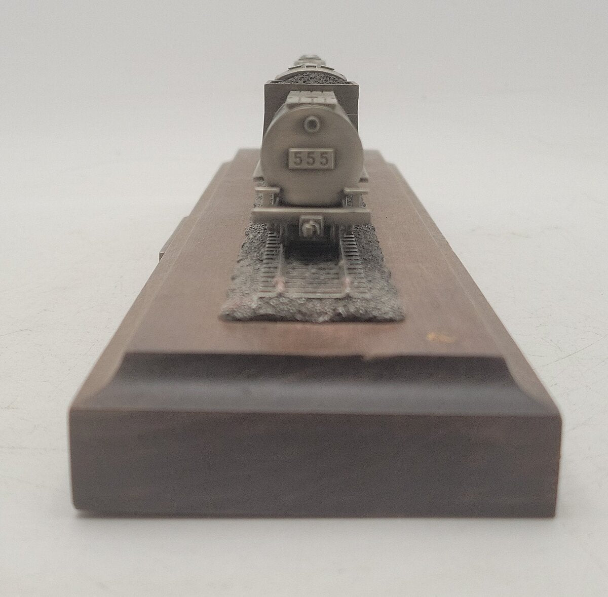 Danbury Mint 555 1:132 "Chattanooga Choo Choo" Pewter Train with Display EX